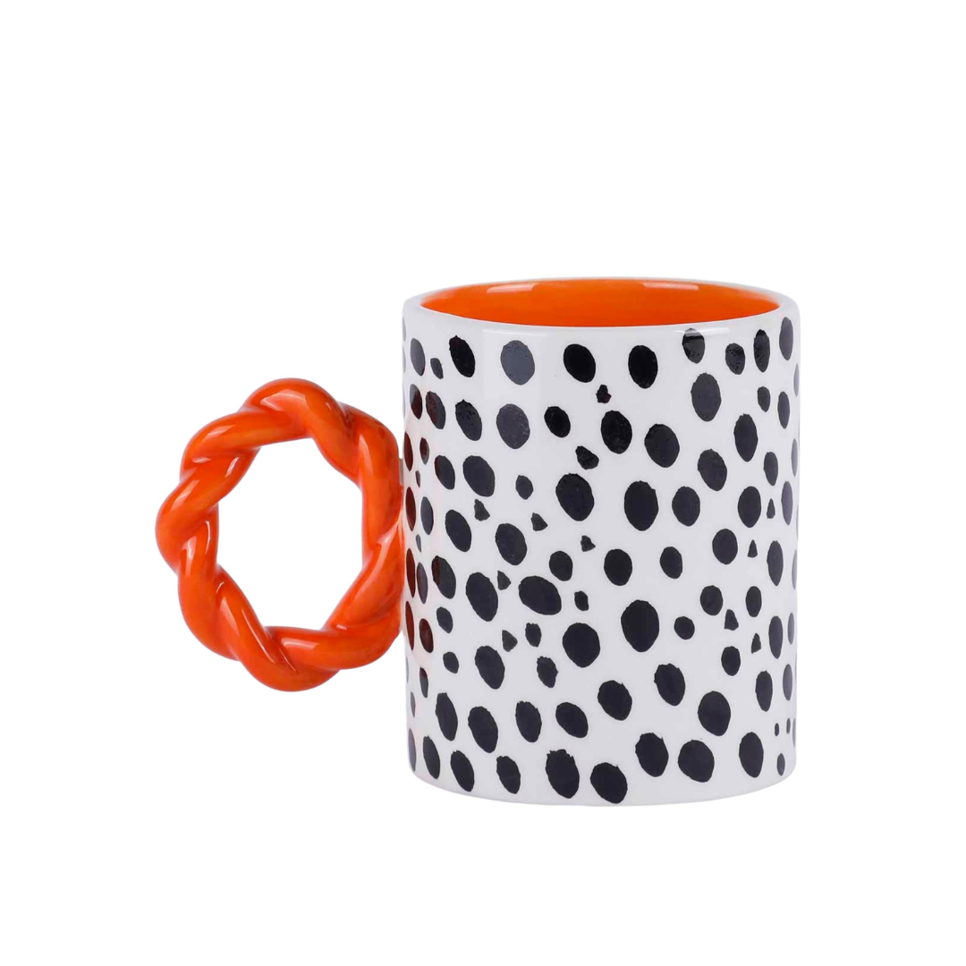 Twiggy Hola Bola Que Rico mug in Orange & Black