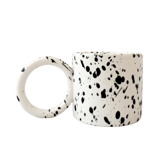 Twiggy white & black mug with large handle